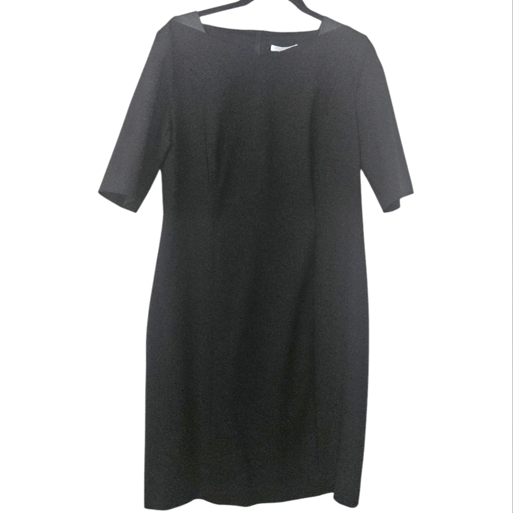 Boss Black Dress Back Zipper Short Sleeves Faux Leather Detail Size 10